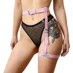 Гартер на ногу Art of Sex - Naomi с надписью SEXY, натуральная кожа, цвет розовый