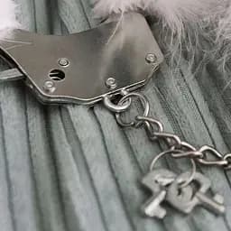Наручники металеві Adrien Lastic Handcuffs Black - мініатюра 2