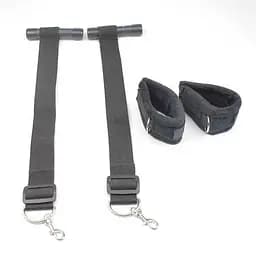 БДСМ підвіски на двері з наручниками Sportsheets Door Jam Cuffs для фіксації - мініатюра 2