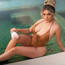 Мастурбатор Fleshlight Girls Kayley Gunner Fully Loaded - мініатюра 4