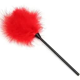 Перья соблазнительные для нежных прикосновений и игровых моментов 32 см Красный K0625-2