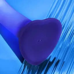 Дилдо, що світиться Strap-On-Me Glow-LED Dildo Purple - M - мініатюра 9
