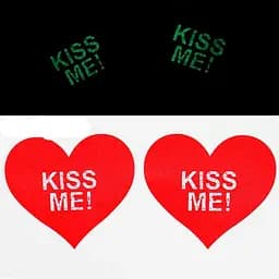 Вінілові наклейки на соски, що світяться, "Kiss Me!" Червоний