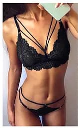 Відвертий комплект з мережива для романтичних вечорів S/M чорний K0955-2