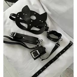 BDSM маска кошки черная