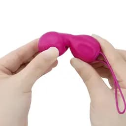 Набір вагінальних кульок Nomi Tang IntiMate Kegel Set, 2 шт., фіолетовий - мініатюра 3